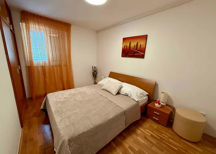 In 54763 Apartamento *